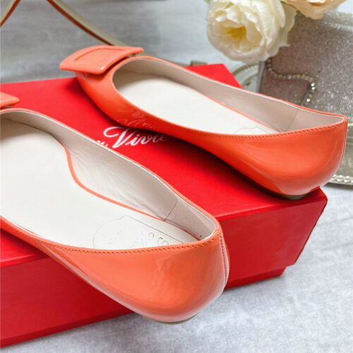 High Quality Luxury Roger Vivier Stiletto All-Match Womens Shoes – Style 01332 product detail
