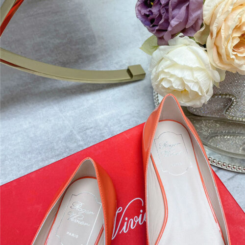 High Quality Luxury Roger Vivier Stiletto All-Match Womens Shoes – Style 01332 product detail