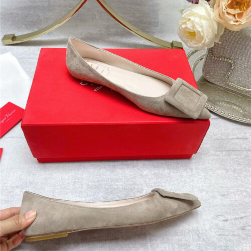 High Quality Luxury Roger Vivier Stiletto All-Match Womens Shoes alternate view