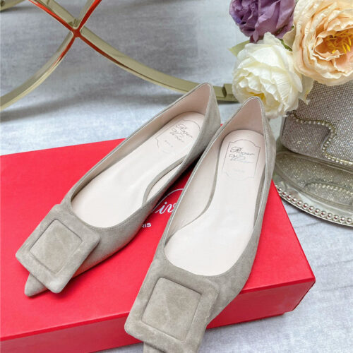 High Quality Luxury Roger Vivier Stiletto All-Match Womens Shoes product detail