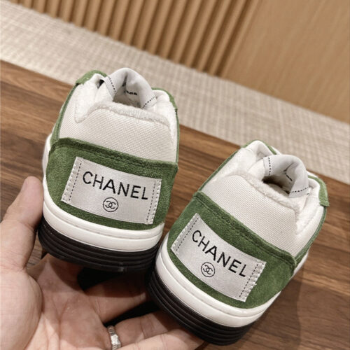 High Quality Luxury Chanel Suede Panda Shoes Casual Sneakers – Style 94726 product detail