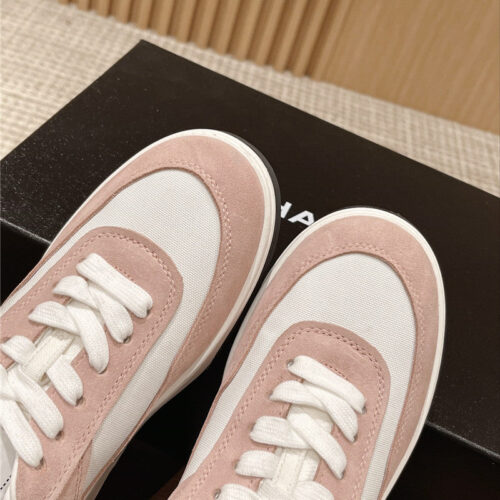 High Quality Luxury Chanel Suede Panda Shoes Casual Sneakers product detail