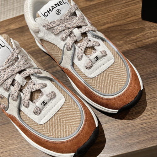 High Quality Luxury Chanel Tweed Stitching Casual Sneakers – Style 42086 product detail