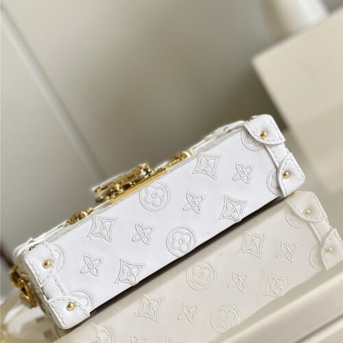 High Quality Luxury Louis Vuitton Petite Malle Bag White product detail