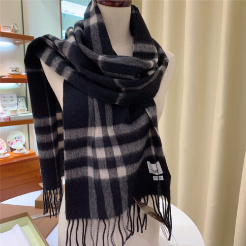 High Quality Luxury Burberry Classic Plaid Cashmere Scarf – Style 24613 product detail