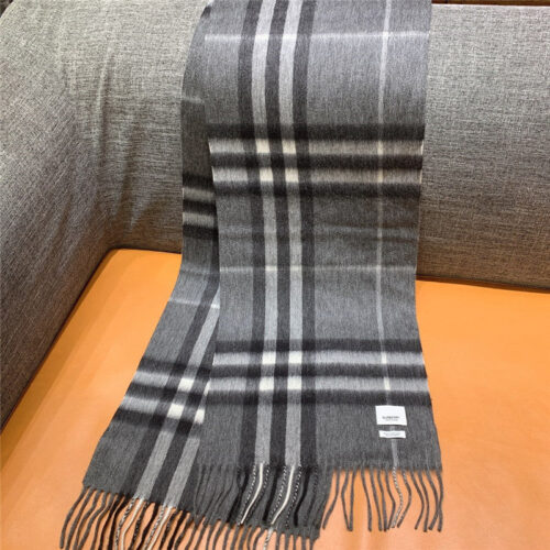 High Quality Luxury Burberry Classic Plaid Cashmere Scarf – Style 24611 product detail