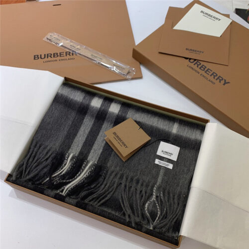 High Quality Luxury Burberry Classic Plaid Cashmere Scarf – Style 24611 product detail