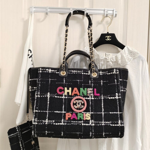 High Quality Luxury Chanel Colorful Letters Woolen Plaid Beach Bag product detail