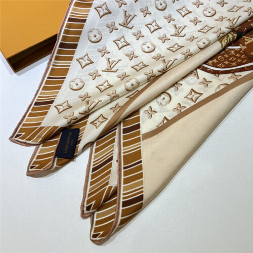 High Quality Luxury Chanel Logo Square Silk Scarf product detail