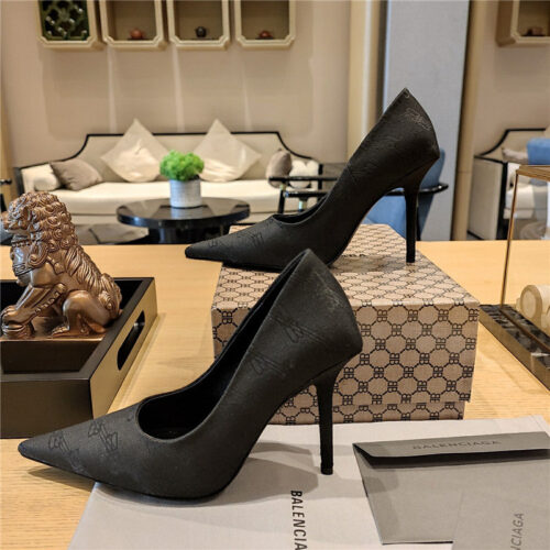 High Quality Luxury Balenciaga Pointed-Toe Stiletto Lizard Leather Pumps – Style 68675 product detail