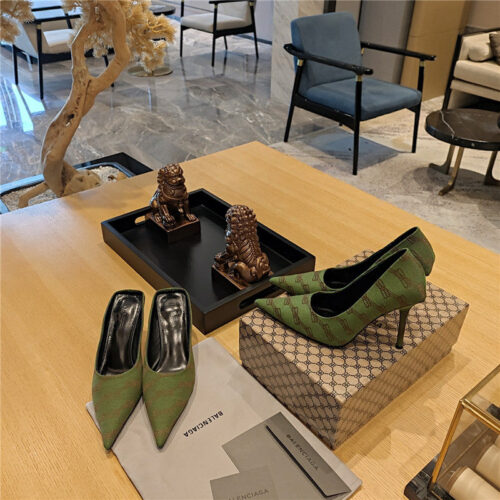 High Quality Luxury Balenciaga Pointed-Toe Stiletto Lizard Leather Pumps – Style 72067 product detail