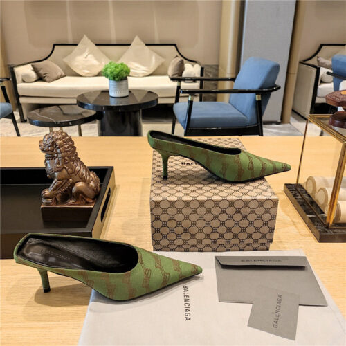 High Quality Luxury Balenciaga Pointed-Toe Stiletto Lizard Leather Pumps – Style 72067 product detail