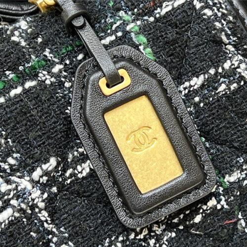 High Quality Luxury Chanel Woolen Messenger Bag – Style 48460 product detail