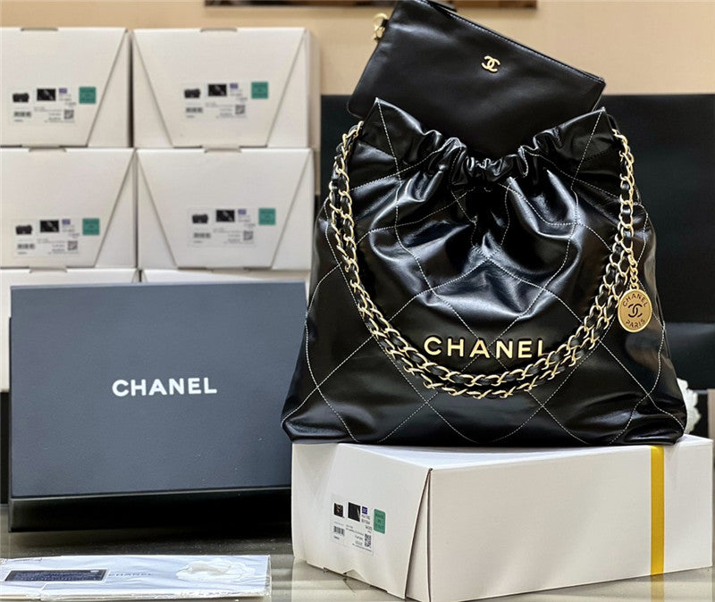 High Quality Luxury Chanel 22 Handbag Medium product detail