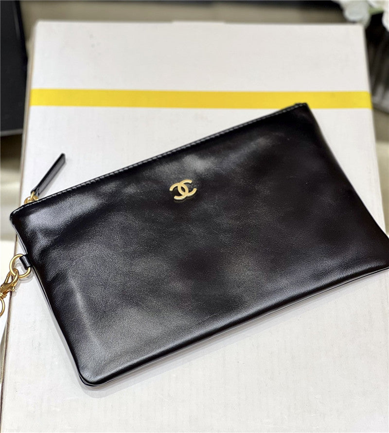 High Quality Luxury Chanel 22 Handbag Medium product detail