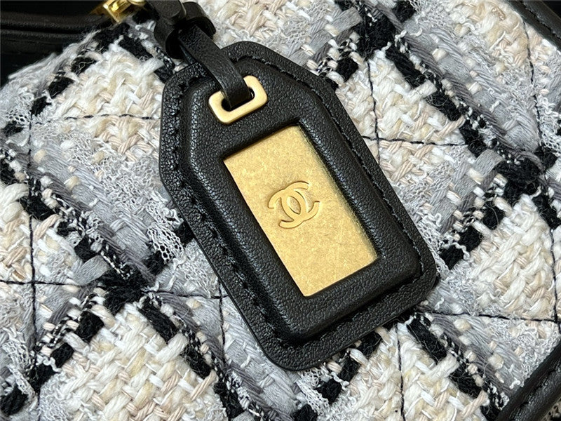 High Quality Luxury Chanel Woolen Messenger Bag product detail