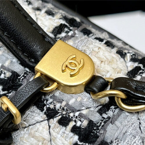 High Quality Luxury Chanel Woolen Messenger Bag product detail