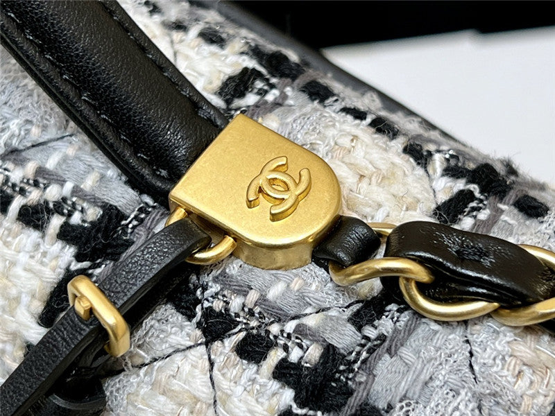 High Quality Luxury Chanel Woolen Messenger Bag product detail