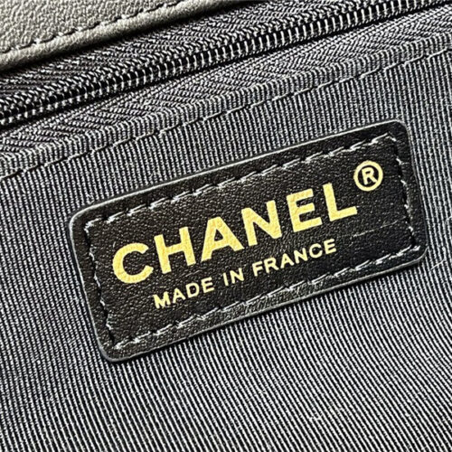 High Quality Luxury Chanel Woolen Messenger Bag product detail