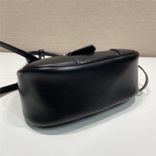 High Quality Luxury Prada Moon Re-Nylon And Leather Bag – Style 26924 product detail