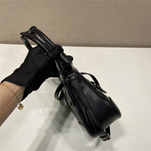 High Quality Luxury Prada Moon Re-Nylon And Leather Bag – Style 26924 product detail