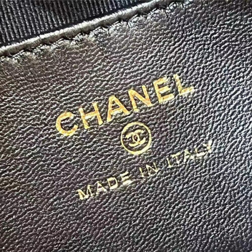 High Quality Luxury Chanel New Sheepskin Pouch product detail