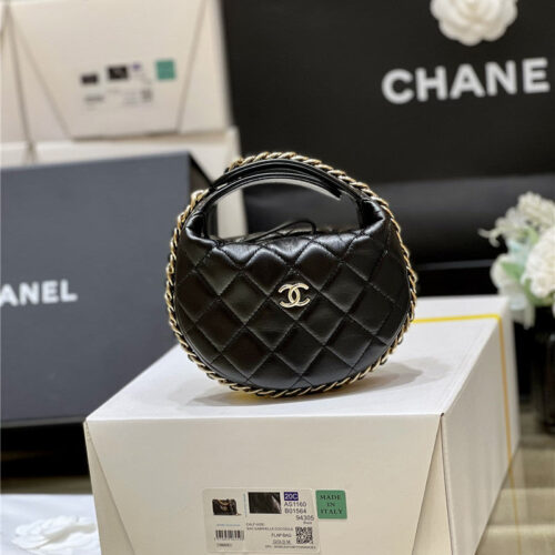 High Quality Luxury Chanel New Sheepskin Pouch