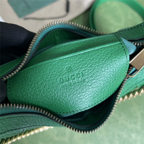 High Quality Luxury Gucci Small Crescent Shoulder Bag product detail