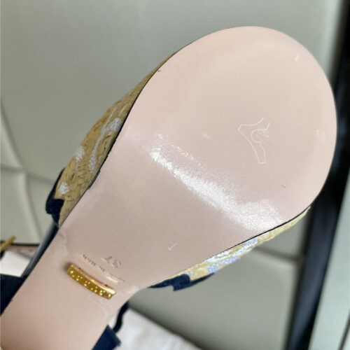 High Quality Luxury Gucci Spring New Straw Platform High Heels product detail