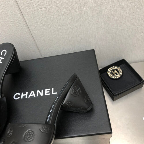 High Quality Luxury Chanel C Buckle Slippers Classic Pearl Slippers – Style 84870 product detail