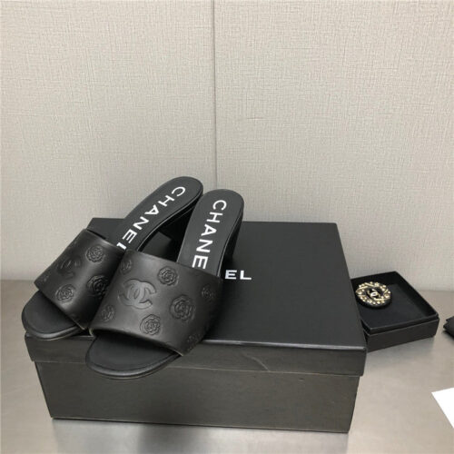 High Quality Luxury Chanel C Buckle Slippers Classic Pearl Slippers – Style 84870 product detail