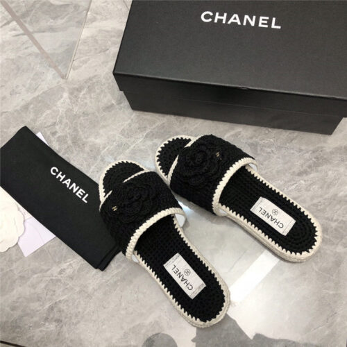 High Quality Luxury Chanel Comfortable Hook Flower Honey Slippers product detail