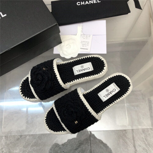 High Quality Luxury Chanel Comfortable Hook Flower Honey Slippers product detail
