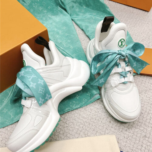 High Quality Luxury Louis Vuitton New Classic Old Shoes alternate view