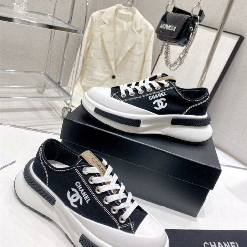High Quality Luxury Chanel’s Latest Thick-Soled Low-Cut Biscuit Shoes product detail