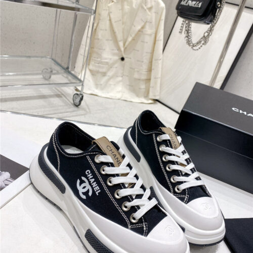 High Quality Luxury Chanel’s Latest Thick-Soled Low-Cut Biscuit Shoes product detail