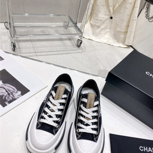High Quality Luxury Chanel’s Latest Thick-Soled Low-Cut Biscuit Shoes product detail