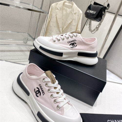 High Quality Luxury Chanel’s Latest Thick-Soled Low-Cut Biscuit Shoes – Style 42982 alternate view