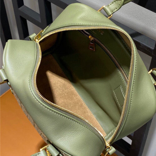 High Quality Luxury Loewe Structured Messenger Handbag – 18 Cm product detail
