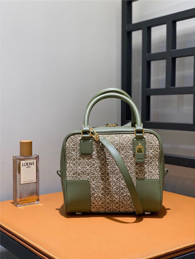 High Quality Luxury Loewe Structured Messenger Handbag – 18 Cm