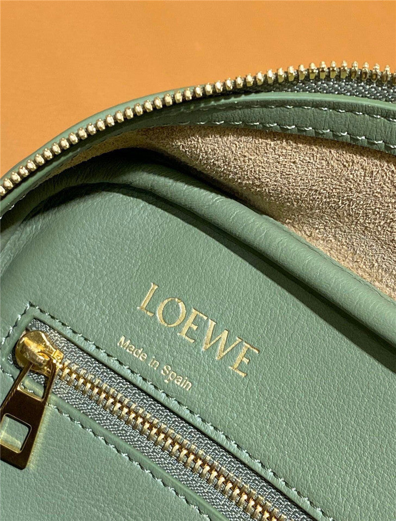 High Quality Luxury Loewe Structured Messenger Handbag – 18 Cm product detail