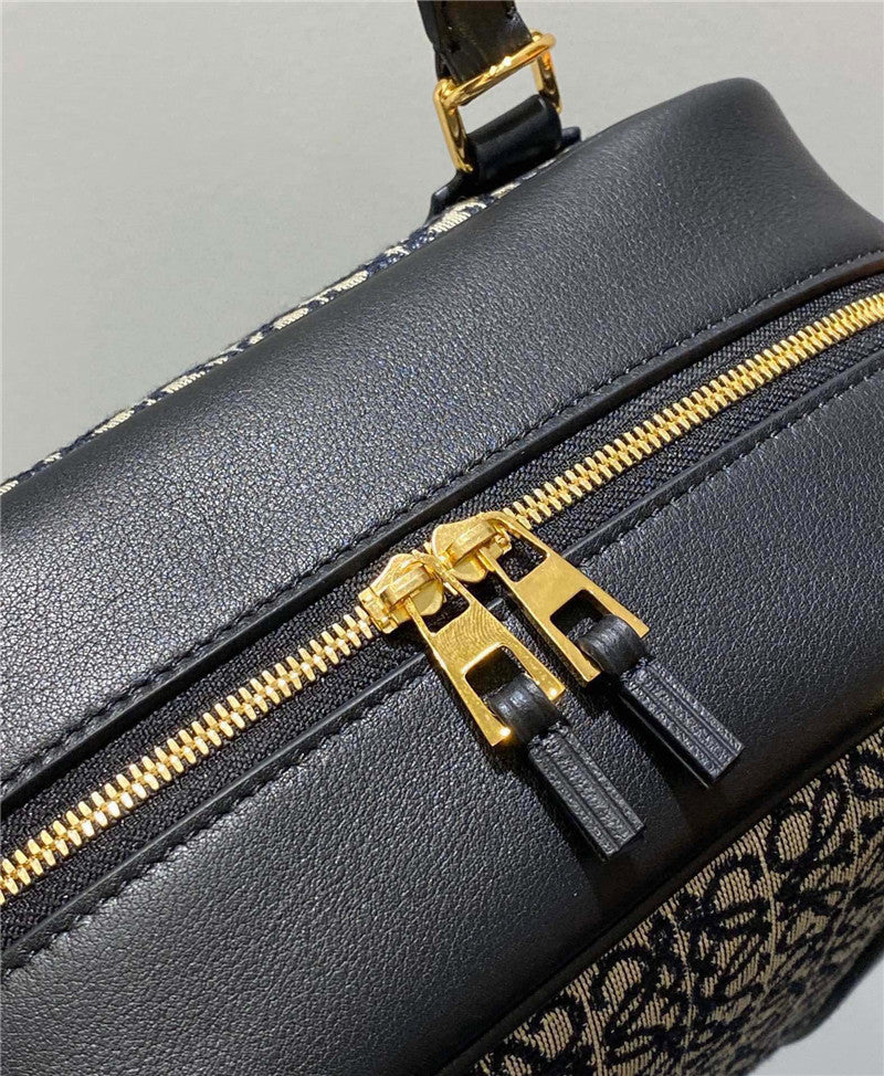 High Quality Luxury Loewe Handbag Messenger Bag product detail