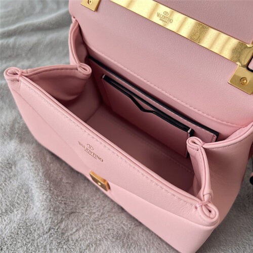 High Quality Luxury Valentino One Stud Mini Lambskin Bag product detail