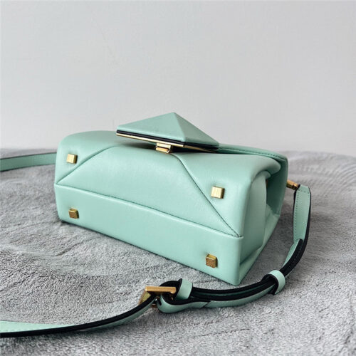 High Quality Luxury Valentino One Stud Mini Lambskin Bag – Style 03816 product detail
