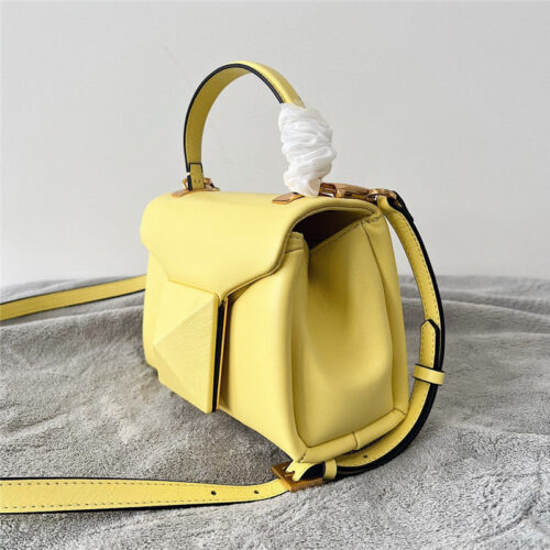 High Quality Luxury Valentino One Stud Mini Lambskin Bag – Style 03813 product detail