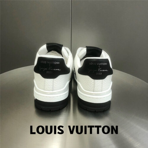 High Quality Luxury Louis Vuitton Train Sneakers – Style 32803 product detail