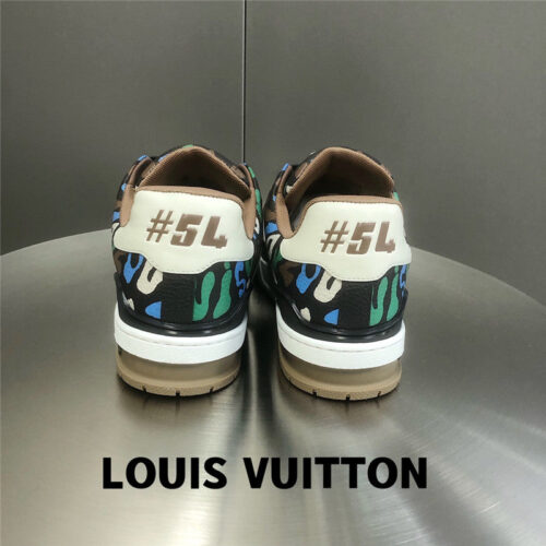 High Quality Luxury Louis Vuitton Trainer Graffiti Sneakers – Style 94947 product detail