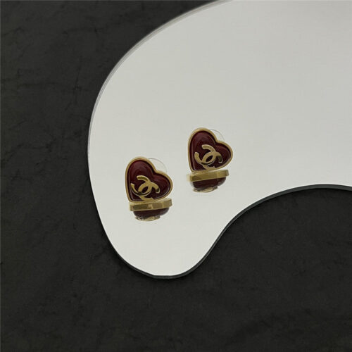 High Quality Luxury Chanel Middle-Aged Double C Earrings alternate view