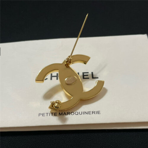 High Quality Luxury Chanel Second Hand Brooch – Style 50404 product detail