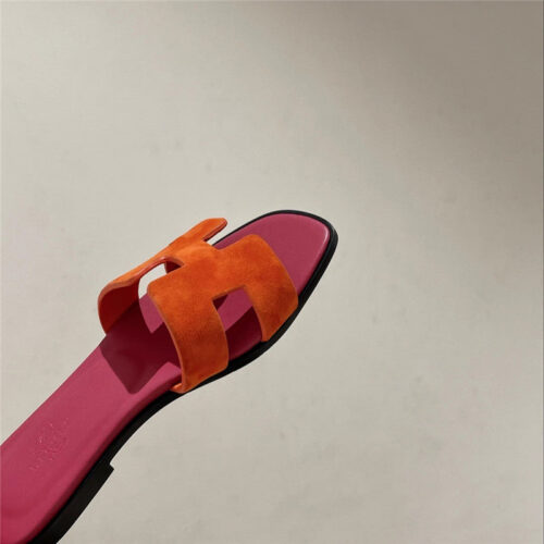 High Quality Luxury Hermes H Buckle Slippers – Style 30883 product detail